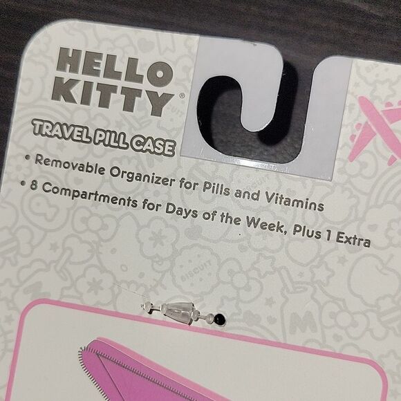 Sanrio Hello Kitty Travel Pill Case NWT - Picture 6 of 7